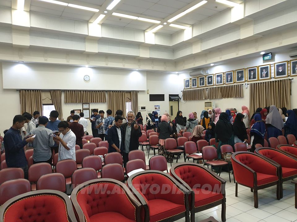 Seminar Kewirausahaan Berbasis Syariah Keluarga Muslim Fakultas Peternakan